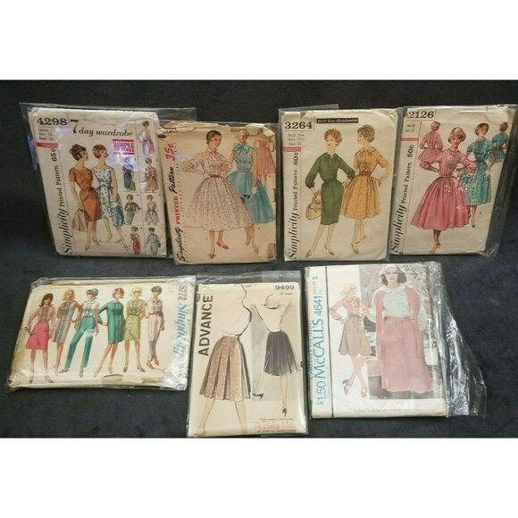 LOT 1950s -1960s Vintage Sewing Pattern DRESS / SHORTS & SKIRT  - Picture 1 of 8